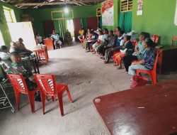 Hadir Di Tengah-Tengah Masyarakat Babinsa Kodim 1621/TTS Hadiri Mediasi Permasalahan Lahan/Tanah Di Desa Oinlasi