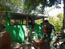 Babinsa Ikut Serta Bantu Pembuatan Bak Penampungan Program Pipanisasi Dari TNI AD