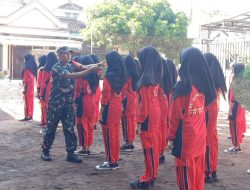 Bentuk Karakteristik Pribadi, Babinsa Latihkan PBB Kepada Siswa Baru MTs Da’watul Khoir