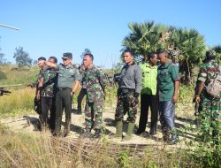 Dandim 1621/TTS Letkol Inf Sobirin, Bersama Pasi Ter, Danramil05, dan Batih Wanwil, Laksanakan Peninjauan Lokasi Perkebunan Program Ketahanan Pangan Di Desa Oebaki