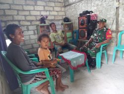 Komsos Di Rumah Warga Binaan, Babinsa Sertu Celestino lopes Tekankan Pola Hidup Sehat Dan Jaga Lingkungan Kebersihan