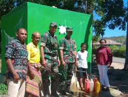 Agar Tetap Berfungsi Babinsa Koramil 03 Mollo Utara Himbau Warga Desa Noenbila Untuk Menjaga Dan Merawat Pompa Hidram Bantuan TNI-AD
