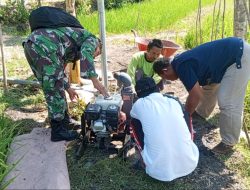 Babinsa Paron Beserta PPL Dan Poktan Atasi Kekeringan Dengan Pompanisasi