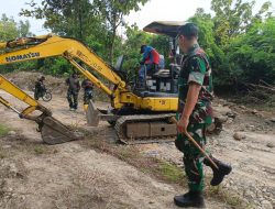 Dansatgas TMMD 124 Kodim 0810/Nganjuk Cek Kesiapan Alat Berat Yang Digunakan