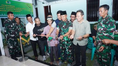 Dekatkan Diri dengan Masyarakat, Dandim Nganjuk Rutinkan Pembagian Takjil Gratis