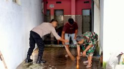 Babinsa Koramil 0810/02 Bagor Bersama Warga Laksanakan Kerja Bakti Pembersihan Masjid di Desa Kutorejo