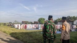 BABINSA KORAMIL BARON SELALU DI TENGAH TENGAh MASYARAKAT DALAM SEGALA HAL APAPUN