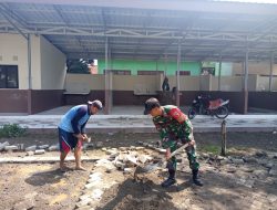 KEBERSAMAAN BABINSA GOTONG ROYONG MEMBANTU MASYARAKAT DI WILAYAH