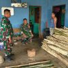 Babinsa Jalin Komsos Bersama Pengusaha Widhek di Desa Pehserut