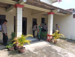 Babinsa Koramil 0810/15 Rejoso Pantau dan Amankan Ibadah Paskah di Gereja Methodist Imanuel Desa Mojorembun