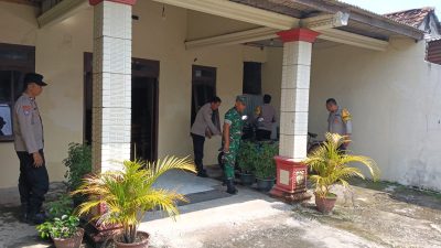 Babinsa Koramil 0810/15 Rejoso Pantau dan Amankan Ibadah Paskah di Gereja Methodist Imanuel Desa Mojorembun