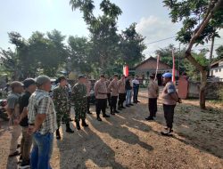 Anggota Koramil dan Polsek Prambon Laksanakan Pengamanan Nyadran (Bersih Desa) di Desa Sanggrahan