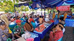 BABINSA DAN BHABINKAMTIBMAS HADIRI PELESTARIAN SENI TAYUB DALAM RANGKA SEDEKAH BUMI DESA BALONGGEBANG