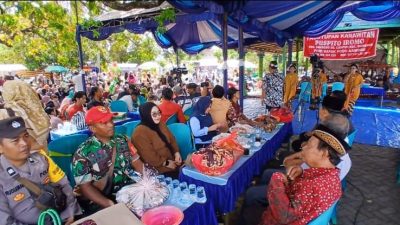 BABINSA DAN BHABINKAMTIBMAS HADIRI PELESTARIAN SENI TAYUB DALAM RANGKA SEDEKAH BUMI DESA BALONGGEBANG