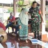 Peduli Kesehatan Warga, Babinsa Koramil 0810/03 Loceret Dampingi Petugas Laksanakan Pengecekan Kesehatan Lansia