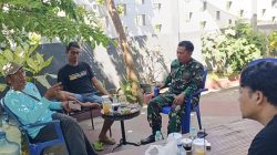 BABINSA KOMSOS DENGAN TOKOH MASYARAKAT DI DAERAH BINAAN DUSUN SUKOREJO DESA JOGOMERTO