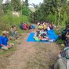 BABINSA DESA KLODAN DUKUNG AKSI NYATA SEDEKAH BUMI MELALUI PENANAMAN POHON UNTUK PELESTARIAN LINGKUNGAN