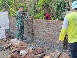 SINERGITAS TNI BERSAMA RAKYAT “BABINSA BANTU REHAP RUMAH WARGA”