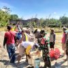 Babinsa Bersama Masyarakat Melaksanakan Karya Bakti Pembangunan Masjid di Desa Sekarputih