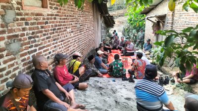 ANGGOTA KORAMIL 18/NGETOS BERSAMA FORPINCAM LAKSANAKAN TASYAKURAN DIMULAINYA PEMBANGUNAN JEMBATAN GARUDA