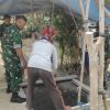 Babinsa Koramil Ngluyu Bantu Warga Gali Sumur, Dukung Ketersediaan Air Bersih di Desa Tempuran