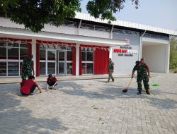 PEDULI LINGKUNGAN, BABINSA DAN ANGGOTA KORAMIL BERSAMA KARYAWAN KDKMP BAHU-MEMBAHU BERSIHKAN LINGKUNGAN