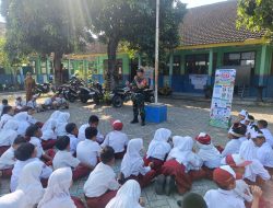 CEGAH PERUNDUNGAN SEJAK DINI, BABINSA BAGORKULON TANAMKAN NILAI TOLERANSI DAN PERSAUDARAAN KEPADA PELAJAR
