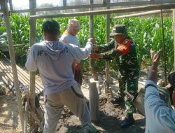 Penuhi Kebutuhan Air Saat Musim Kemarau, Babinsa Koramil 0810/15 Rejoso Monitoring Pengeboran Sumur Dalam di Wilayah Binaan