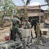 ATASI KRISIS AIR DI MUSIM KEMARAU, TNI BANGUN SUMUR UNTUK WARGA NGLUYU