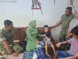 Dandim 0810/Nganjuk Bersama Ketua Persit Kunjungi Anggota dan Keluarga yang Sakit.