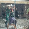 Wujudkan Kepedulian Nyata, Babinsa Bantu Warga Bangun Sumur untuk 3 KK di Tempuran
