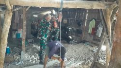 Wujudkan Kepedulian Nyata, Babinsa Bantu Warga Bangun Sumur untuk 3 KK di Tempuran